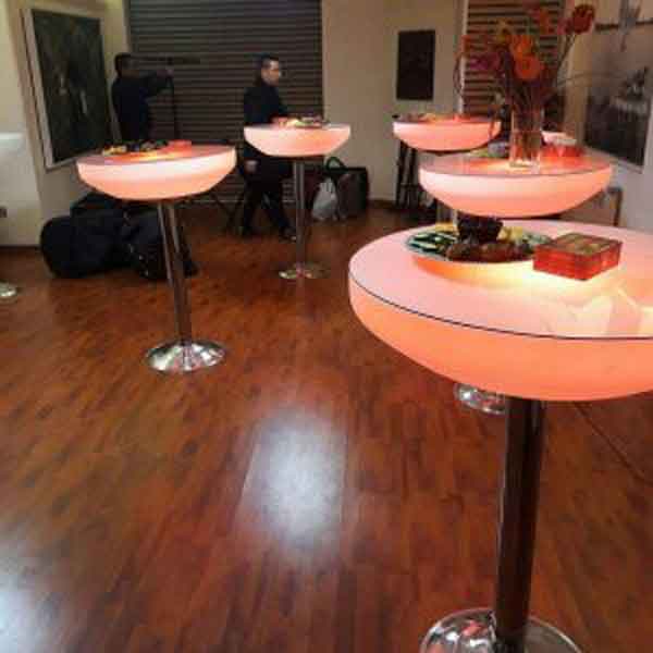 خدمات مجالس - میز سوارز پایه استیل