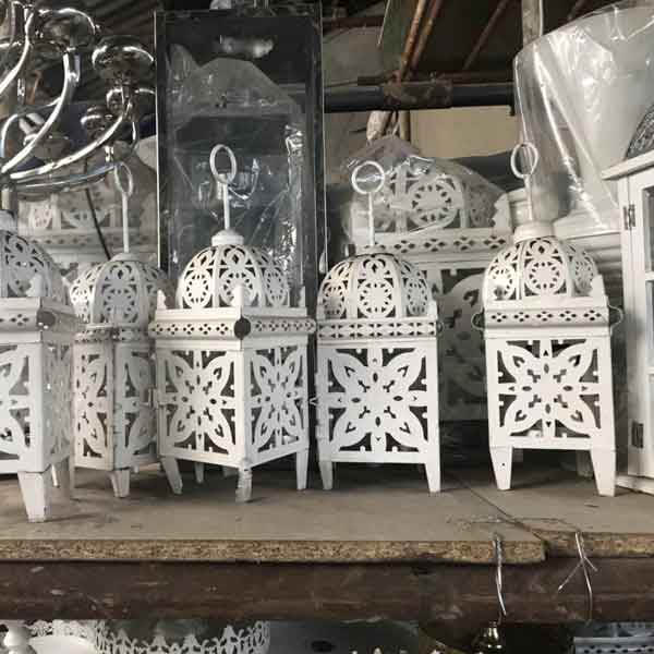 خدمات مجالس - فانوس فلزی