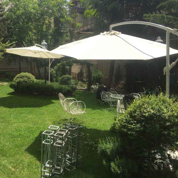 خدمات مجالس - چتر از بغل