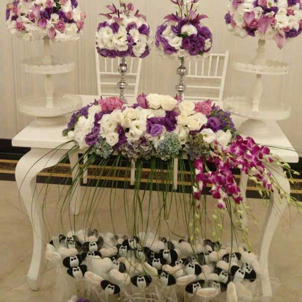 خدمات مجالس - میز کوئین چوبی